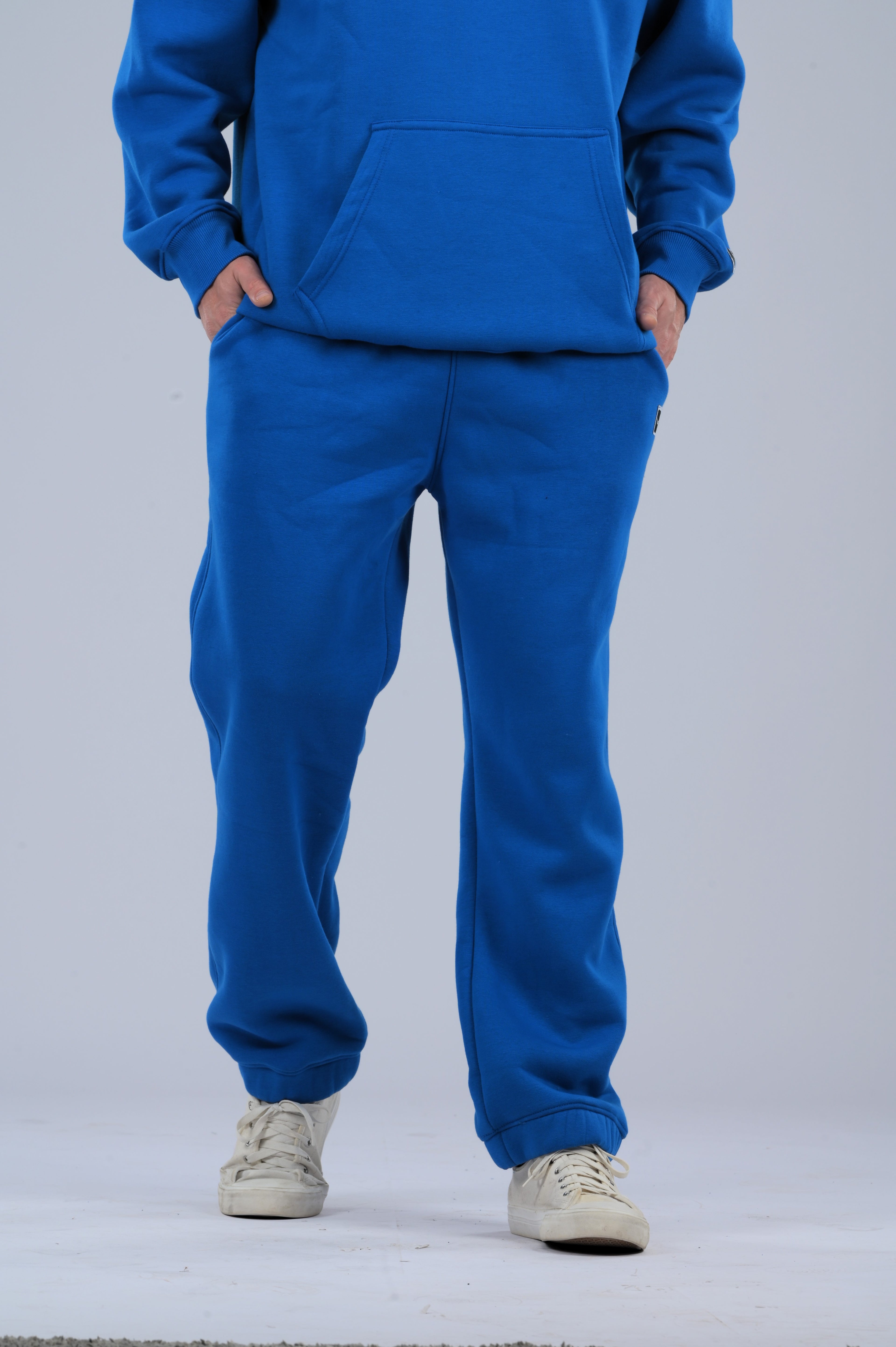 RELAXED FIT BLUE JOGGER